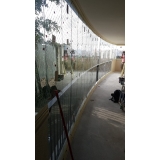 varanda de vidro fechada Barra do Una